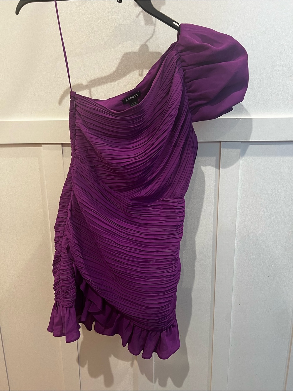 Express One-Shoulder Purple Ruffled Mini Dress - Picture 2 of 6